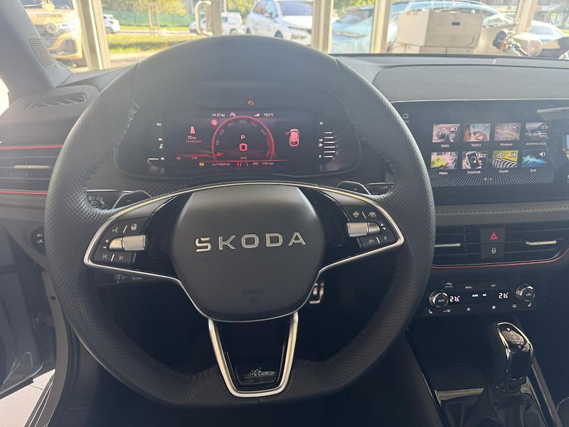 Škoda Scala Monte Carlo 1,5TSI DSG - fotka 11 z 31