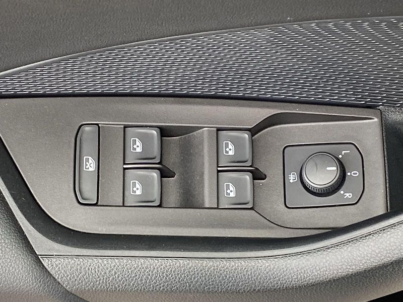 Škoda Octavia (2024) 1.5 TSI Ambition+ - fotka 23 z 34