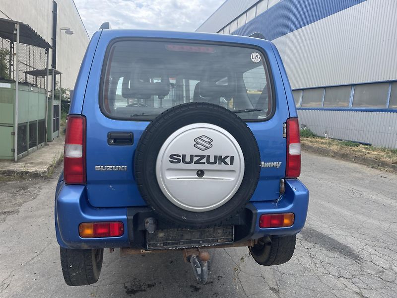 Suzuki Jimny (2002) 1.3 i 60Kw náhradní díly  - fotka 5 z 7