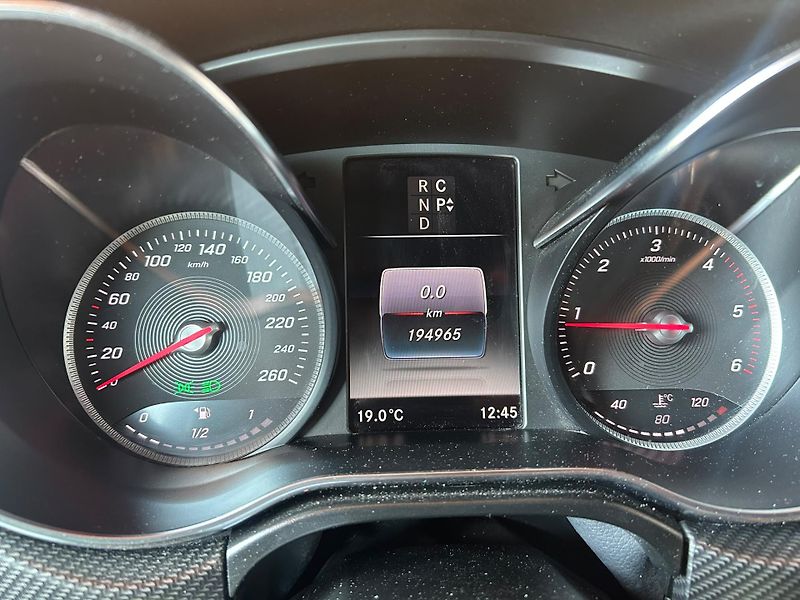 Mercedes-Benz Třídy V (2018) - fotka 14 z 15