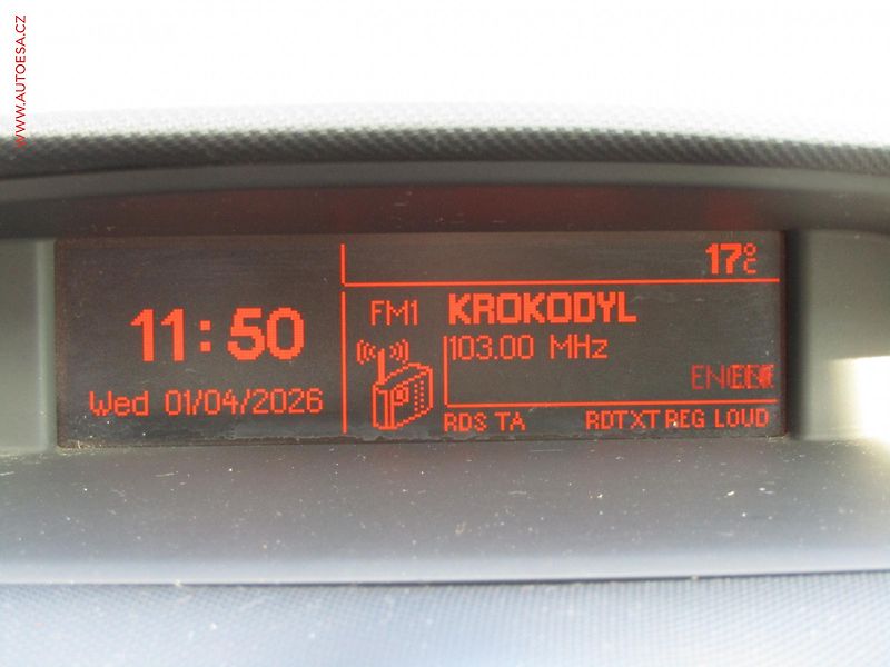 Peugeot 308 (2008) 1.6, autoAC, temp - fotka 15 z 15