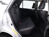 Toyota 4Runner 4,0 L V6 202kW 4WD AUT LED - náhled 13