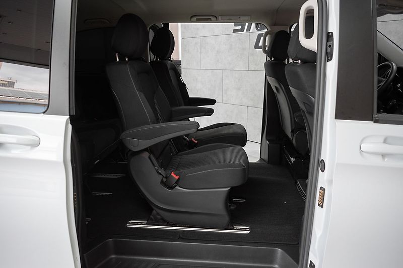 Mercedes-Benz Třídy V V 220d AUTOMAT*KAMERA*7.MÍST* - fotka 12 z 37