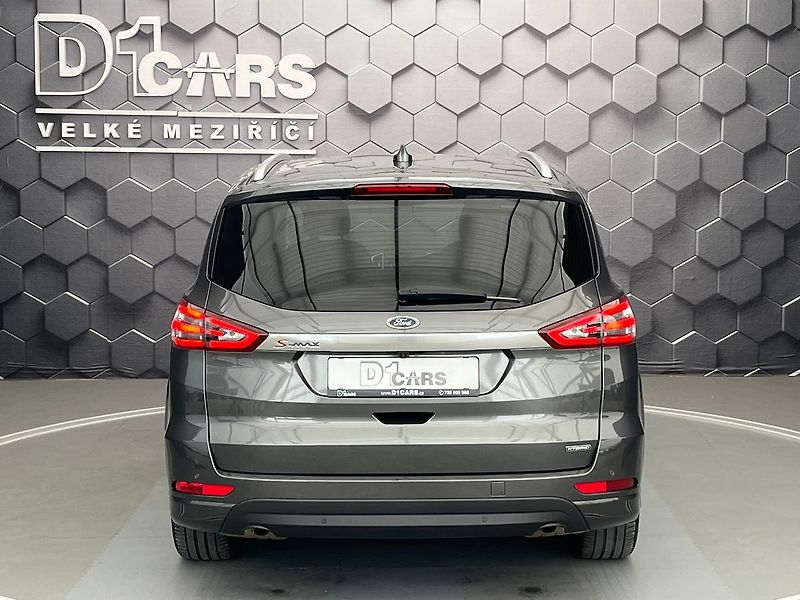 Ford S-MAX 2,5 HEV Titan. 7 míst ZAMLUVEN - fotka 3 z 65