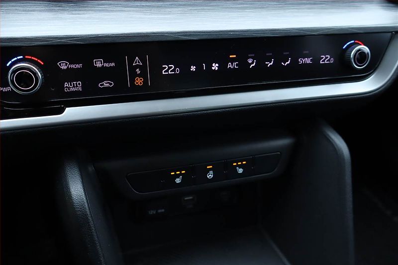Kia Sportage (2022) 1.6 T-GDI - fotka 13 z 25