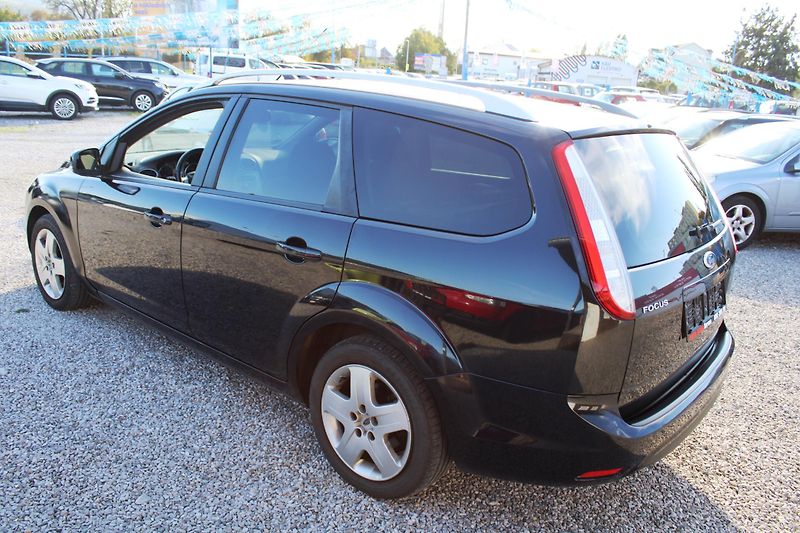 Ford Focus (2008) 1,6i KLIMA EL.OKNA ZIMNÍ KOLA - fotka 5 z 16