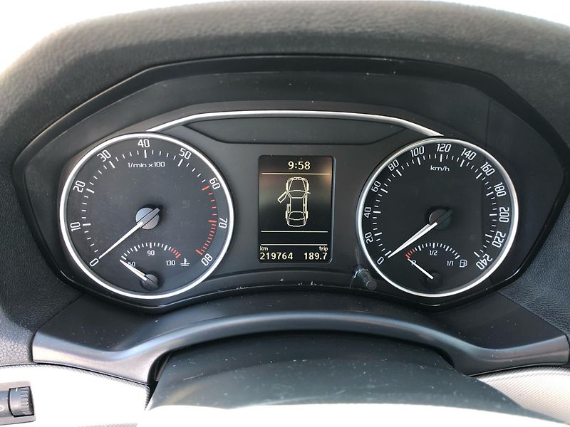Škoda Octavia Combi 1.4 TSI - fotka 18 z 30