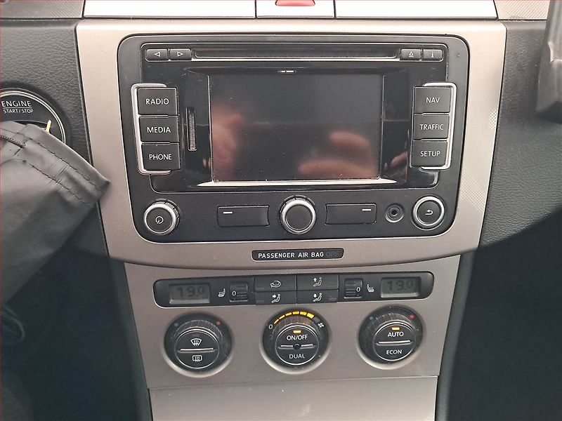 Volkswagen Passat (2006) 2.0 TDI, Tempomat - fotka 12 z 17
