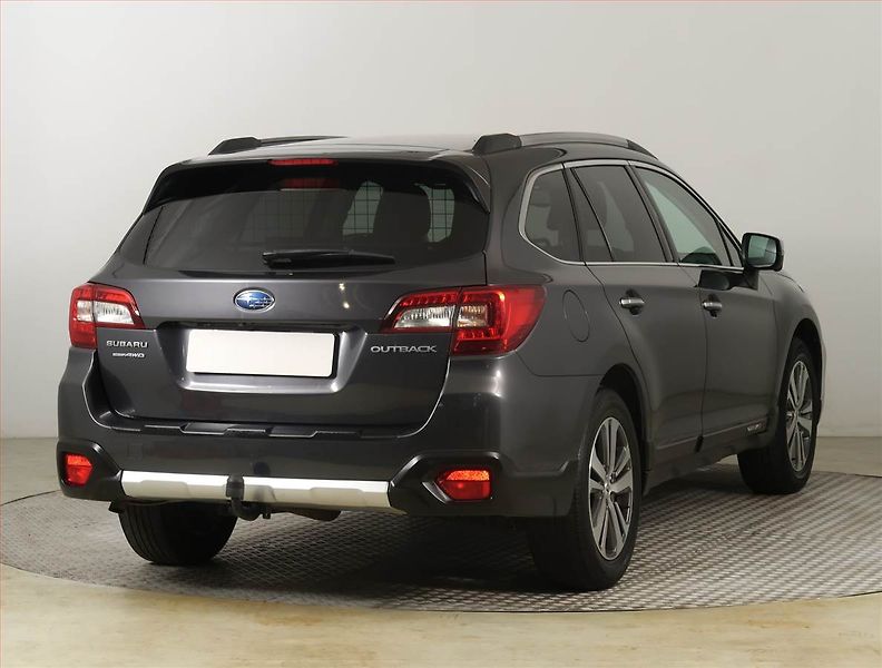 Subaru Outback (2020) 2.5 i - fotka 5 z 27