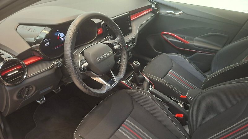 Škoda Fabia (2025) Monte Carlo 1,0 TSI 85 kW - fotka 10 z 24
