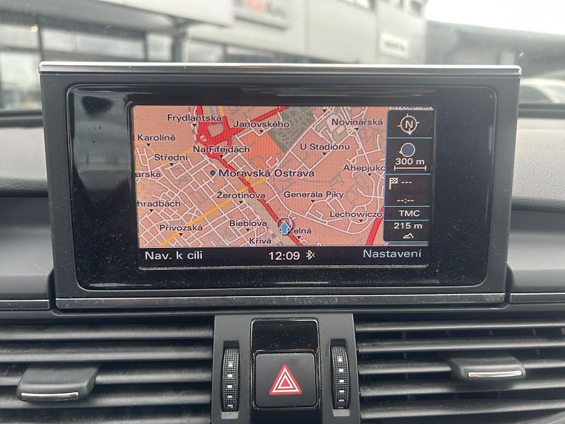 Audi A6 (2011) 3.0TDI 150kW QUATTRO - fotka 18 z 24