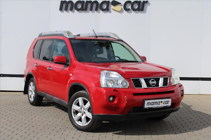 Nissan X-Trail 2.0 dCi 4x4 A/T PANORAMA ČR - fotka 1 z 3