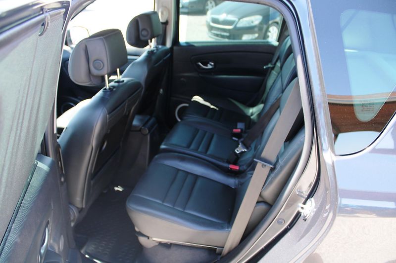 Renault Scénic (2010) 2,0i AUTOMAT NAVI KŮŽE XENON - fotka 10 z 16