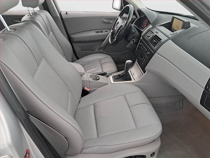 BMW X3 (2005) 3.0d, 4X4, Automat, Navi - fotka 9 z 22