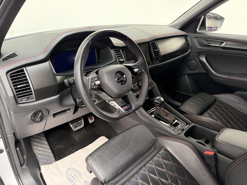 Škoda Kodiaq 2.0 TSI 180 kW RS 4x4 DSG - fotka 5 z 14