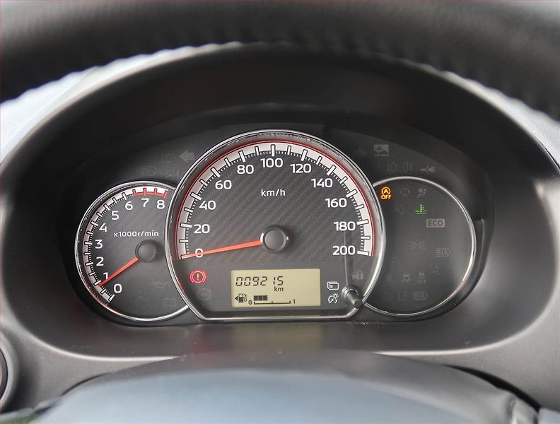 Mitsubishi Space Star (2023) 1.2 MIVEC, ČR,1.maj - fotka 11 z 18