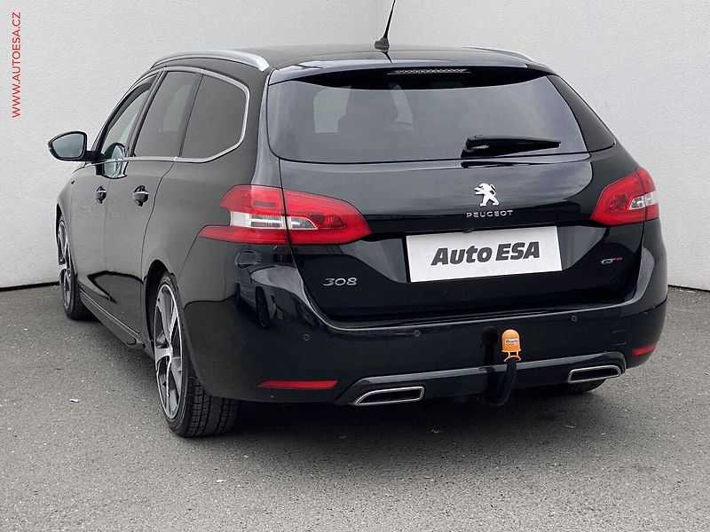 Peugeot 308 (2015) 2.0HDi, GT, AT, LED, kamera - fotka 6 z 18