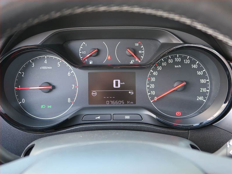Opel Crossland X (2020) 1.2, Serv.kniha, Tempomat - fotka 11 z 17