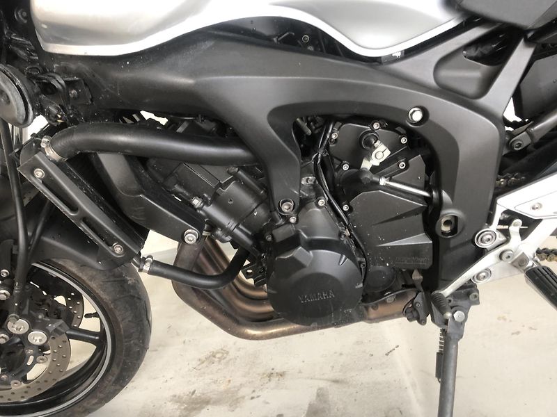Yamaha FZ 6 N Fazer - fotka 9 z 18