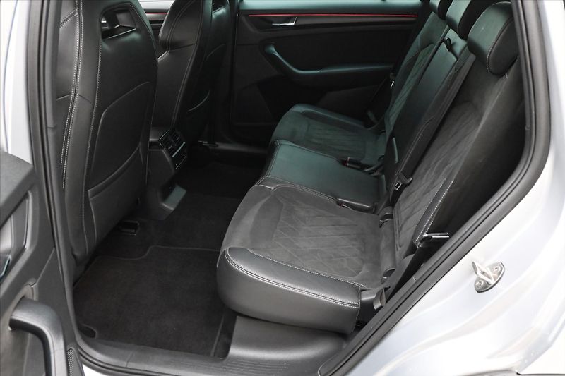 Škoda Kodiaq 2,0 TDI 147 kW DSG 4x4 Sportli - fotka 14 z 33