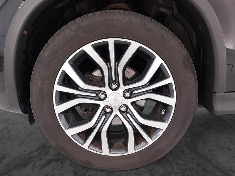 Mitsubishi ASX (2016) 2.2 DI-D, 4X4, Automat - fotka 15 z 25