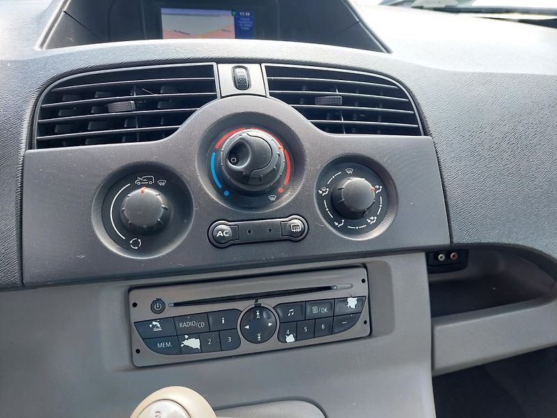 Renault Kangoo (2010) II. 1.6 Dynamique - fotka 14 z 35