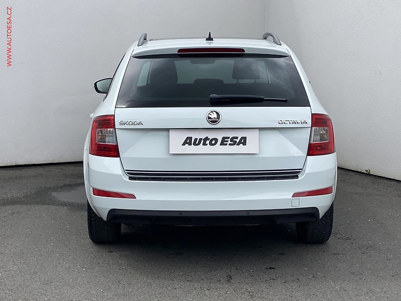 Škoda Octavia (2016) 1.4 TSi, Joy, DSG, panor - fotka 5 z 18