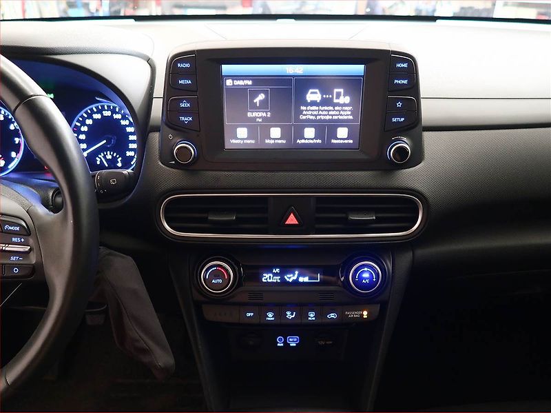 Hyundai Kona (2019) 1.0 T-GDI, Serv.kniha - fotka 12 z 15