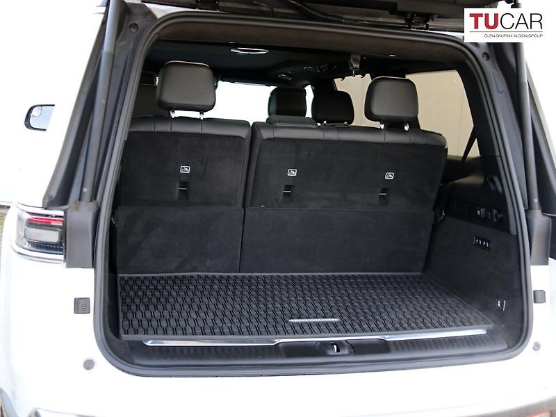 Jeep Grand Wagoneer (2023) 6.4 V8 SERIES III LPG  - fotka 33 z 36