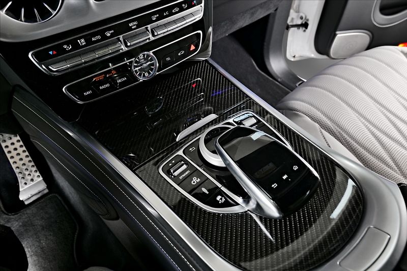 Mercedes-Benz Třídy G G63 4x4 / NIGHT II / TV / BURM - fotka 20 z 25