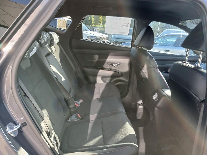 Hyundai Tucson 1,6T-GDI DCT N LINE GO CZECH - fotka 13 z 13