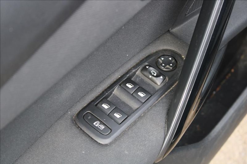 Peugeot 508 2,0 HDi  AUTOMAT,DIG.KLIMA,DPH - fotka 16 z 33