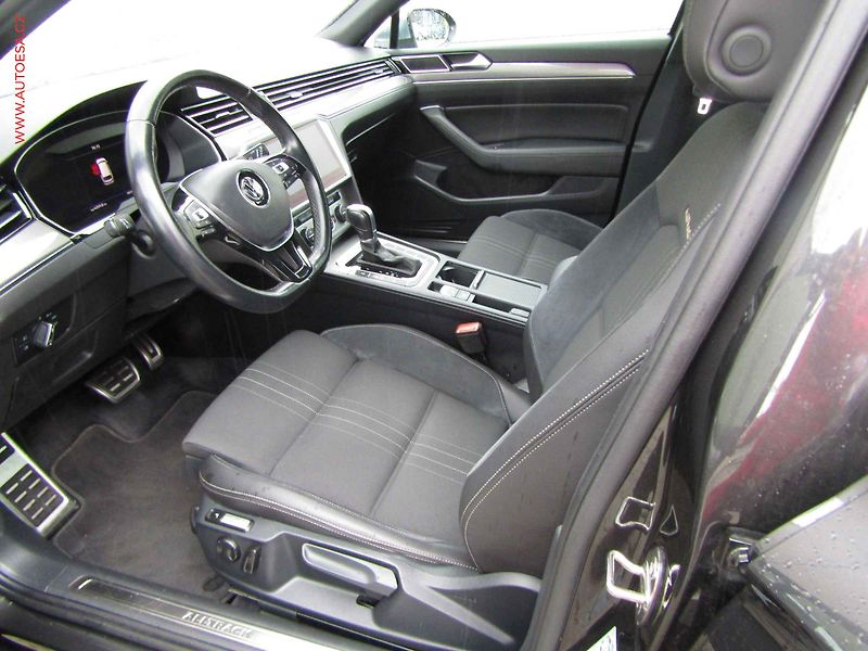 Volkswagen Passat (2018) 2.0 TDi 4x4, DSG, Navi, ACC - fotka 9 z 19