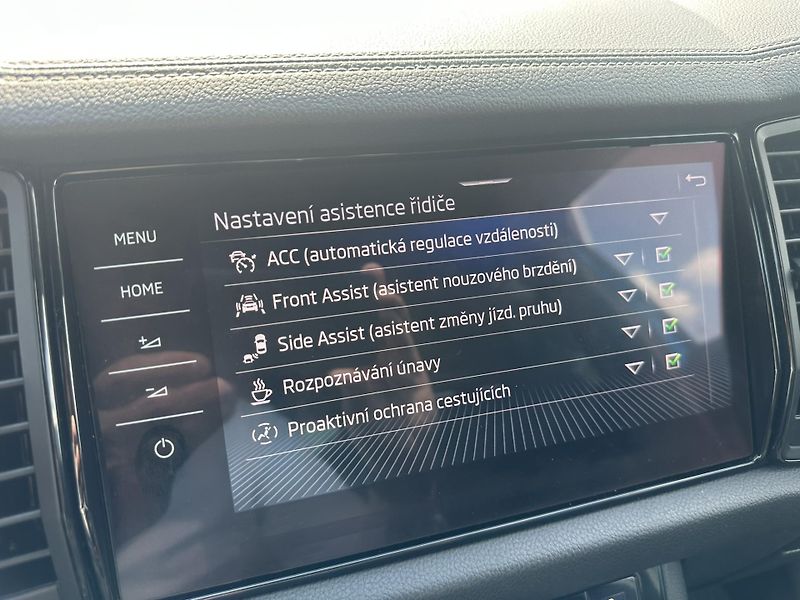 Škoda Kodiaq (2022) 2.0 TDI 147kW DSG Sportline  - fotka 16 z 18