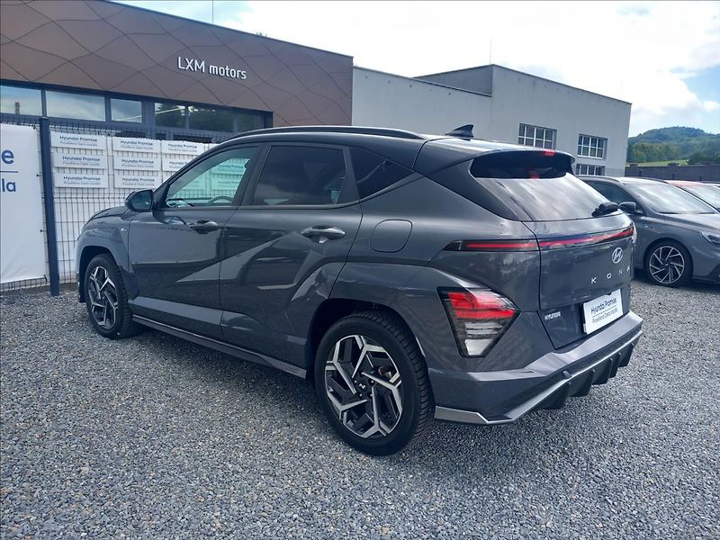 Hyundai Kona 1,6 N-LINE DCT - fotka 6 z 21