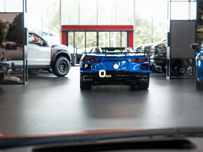 Chevrolet Corvette (2026) 6.2 Stingray 3LT Z51 Facelift - fotka 29 z 43