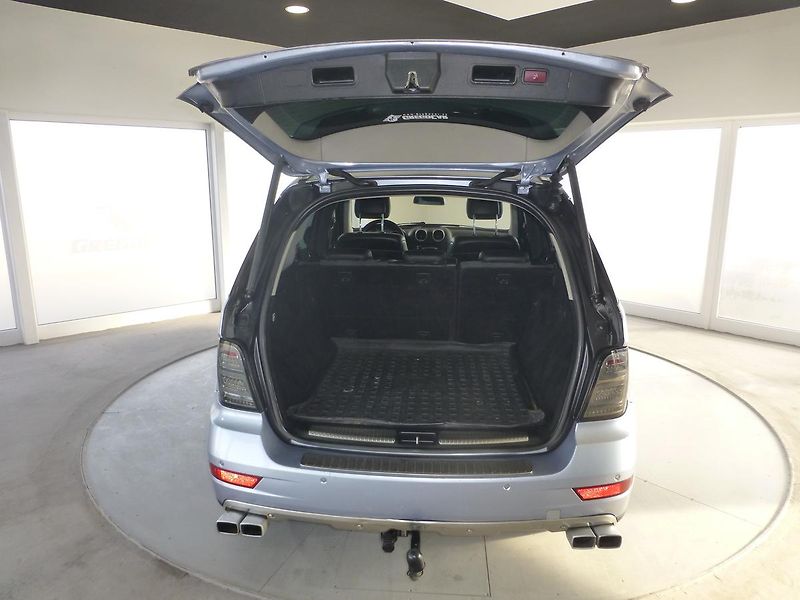 Mercedes-Benz Třídy M (2009) 450-225KW*AMG*VZDUCH**TAŽ 3,5T - fotka 24 z 26