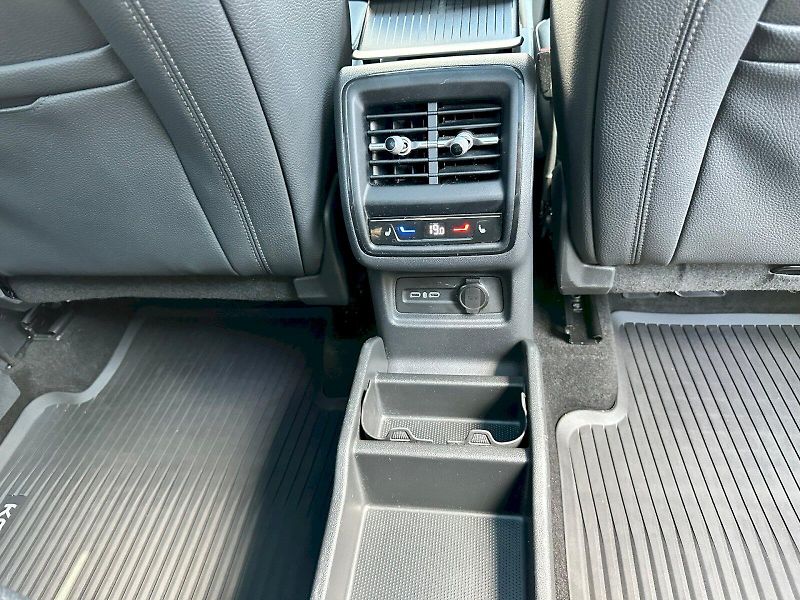 Škoda Kodiaq (2024) 2.0 TDI 142 kW Exclusive Selec - fotka 24 z 28
