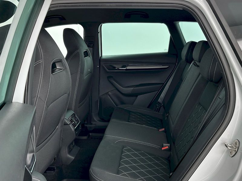 Škoda Karoq (2025) DSG 1.5TSI 110kW SportLine - fotka 8 z 36