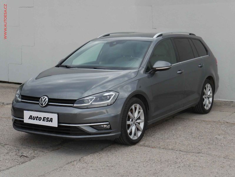 Volkswagen Golf (2018) 1.6TDi, DSG, LED, navi - fotka 3 z 16