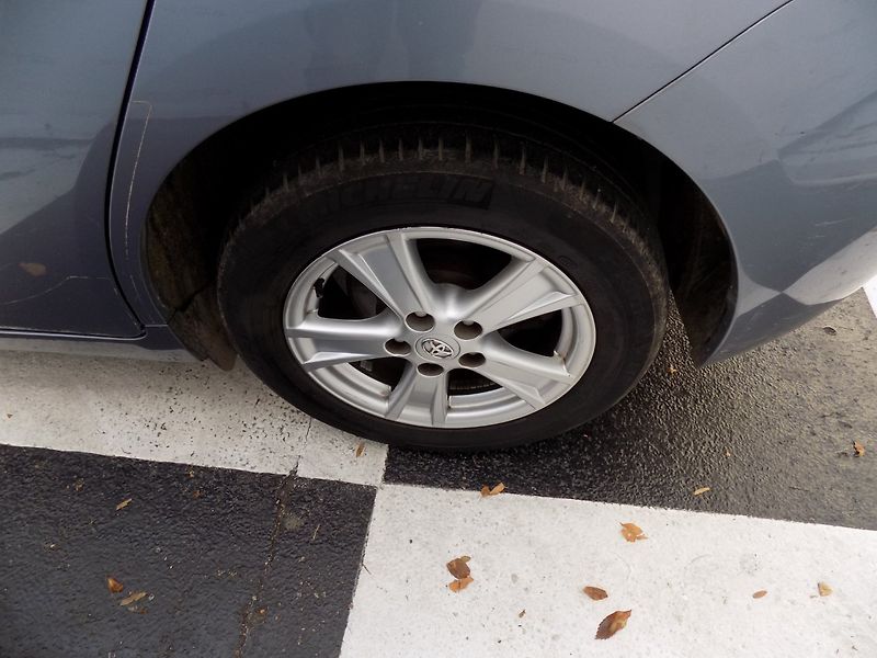 Toyota Verso (2013) 2.0 D-4D/1.Maj.ČR/keyless-go/ - fotka 43 z 47