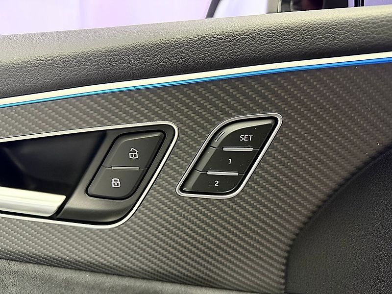 Audi SQ8 QUATTRO, B&O, VIRTUAL, WEBASTO - fotka 29 z 34