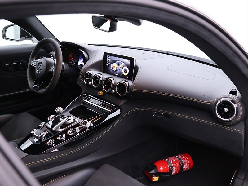 Mercedes-Benz AMG GT R 4,0 430kW Bucket seats Cup2 - fotka 35 z 43