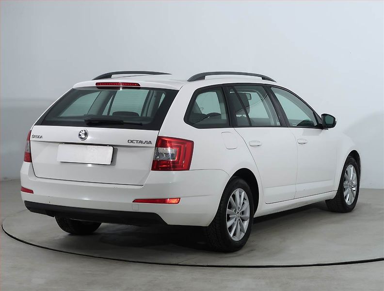 Škoda Octavia (2017) 1.6 TDI - fotka 5 z 16