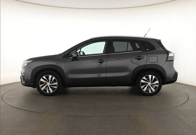 Suzuki SX4 S-Cross (2022) Elegance 1.4 BoosterJet, 4X4 - fotka 3 z 16