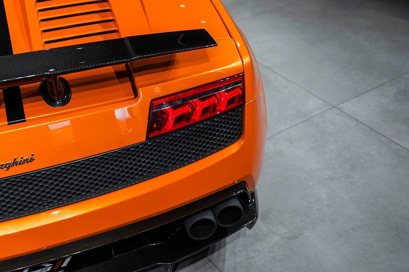 Lamborghini Gallardo Performante - fotka 36 z 36