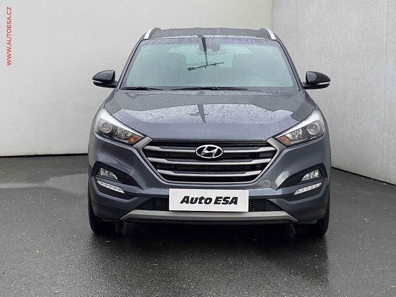 Hyundai Tucson (2018) 1.6 GDi, Go!, navi, kamera - fotka 2 z 18