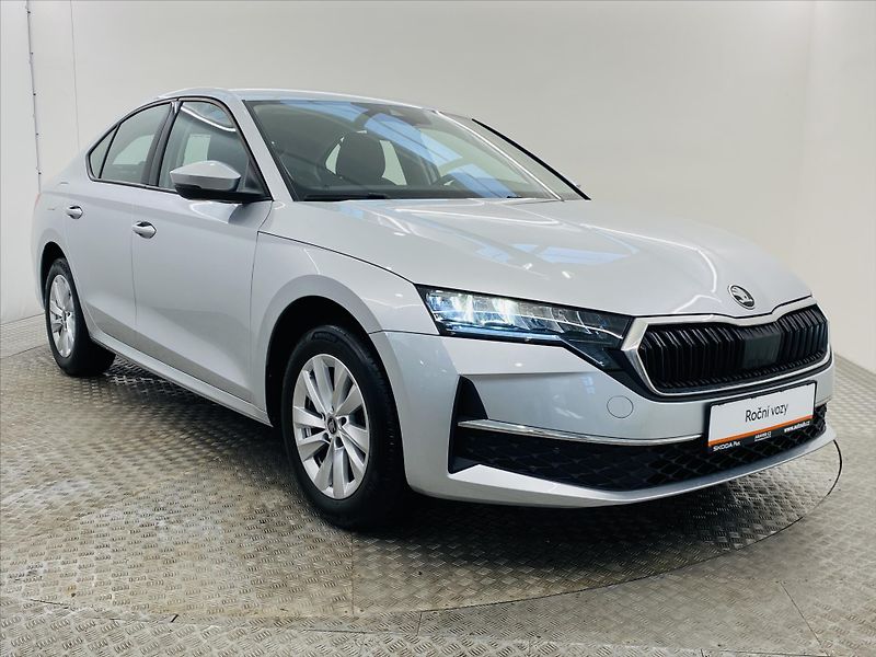 Škoda Octavia 1,5 TSI 110kW Selection - fotka 22 z 26