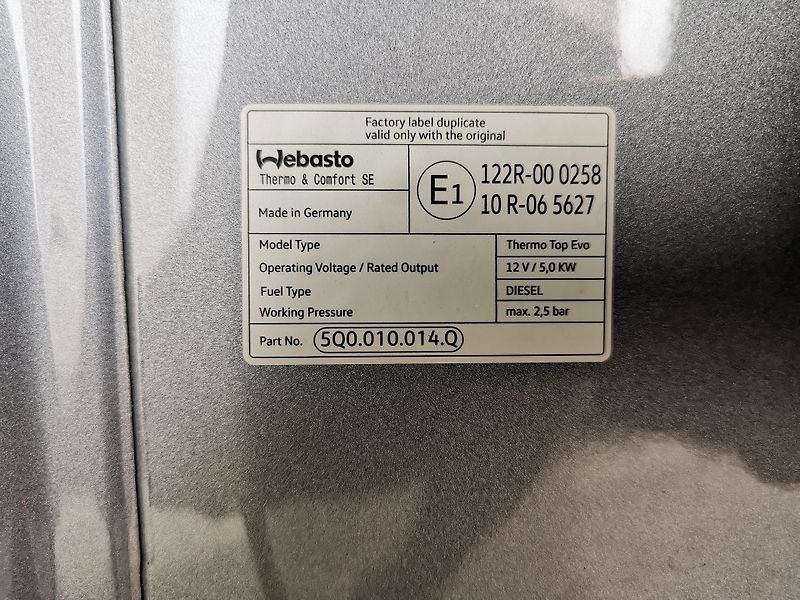 Volkswagen Multivan (2023) LED ACC WEBASTO EL.DVEŘE LANG - fotka 20 z 28