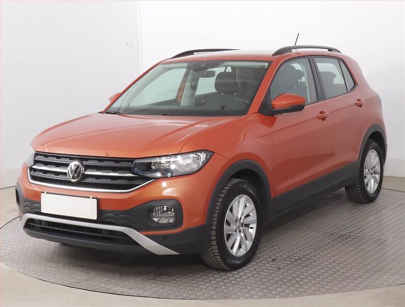 Volkswagen T-Cross (2021) Life 1.0 TSI, Serv.kniha, Navi - fotka 2 z 15